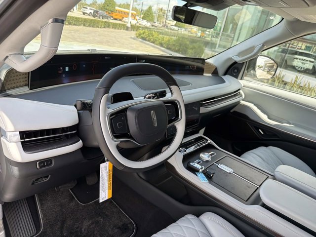 New 2026 Lincoln Navigator L Black Label image 14