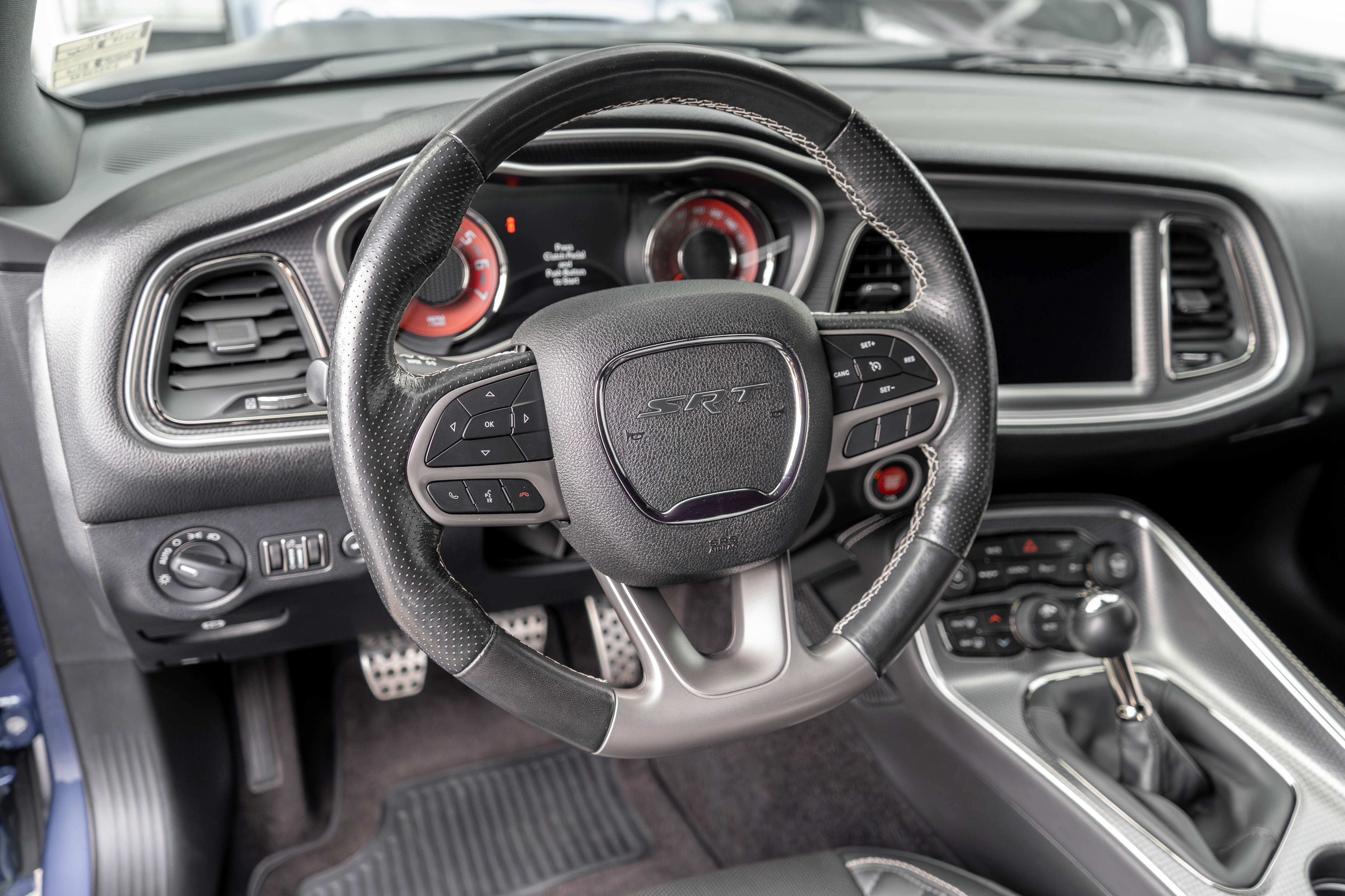 Used 2019 Dodge Challenger SRT Hellcat w/ Laguna Leather Package RWD image 15