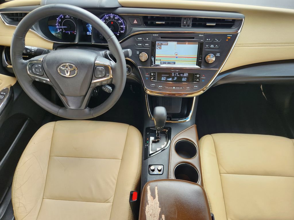 Used 2018 Toyota Avalon XLE Premium FWD image 27