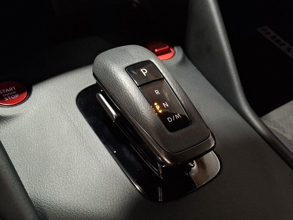 Used 2025 Nissan Z NISMO w/ Floor Mat Package image 13