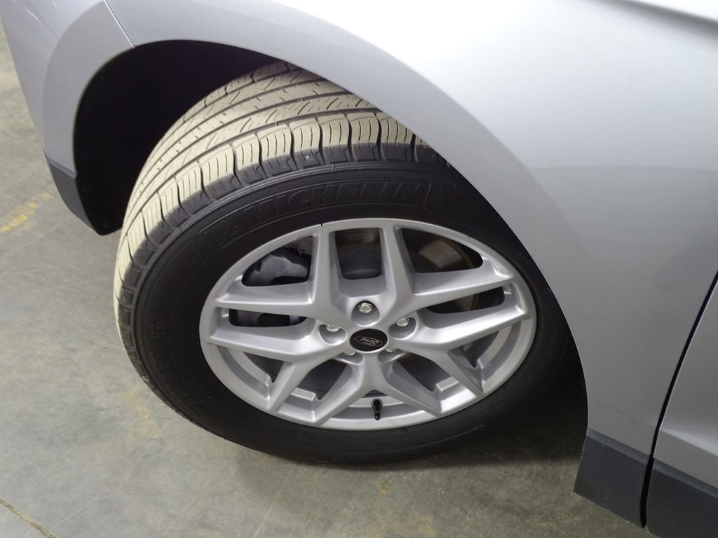 Used 2024 Ford Edge SEL AWD/4WD image 39