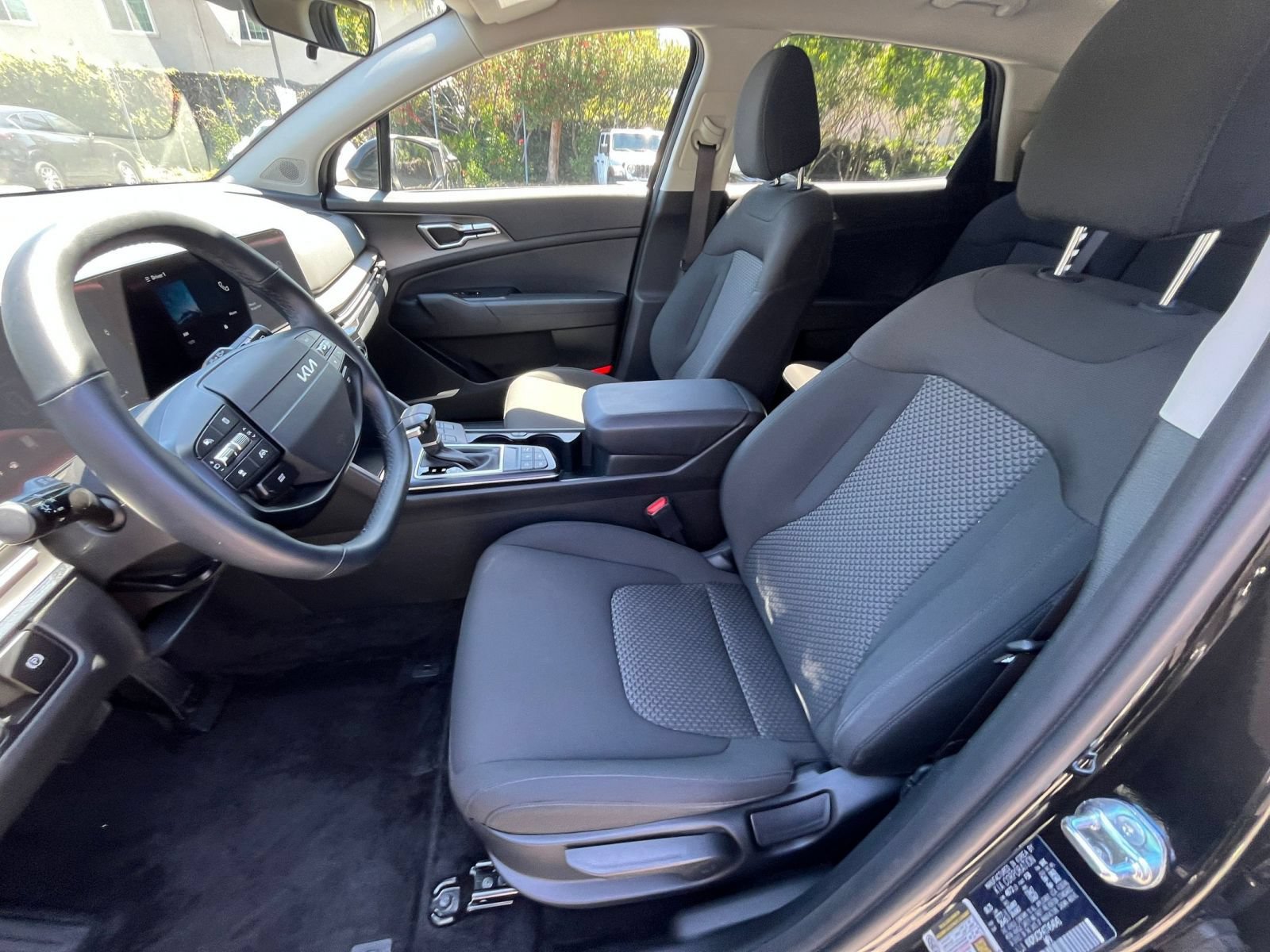 Used 2026 Kia Sportage LX AWD/4WD image 22