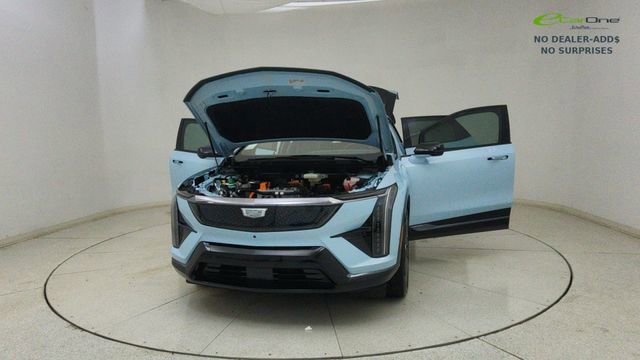 Used 2025 Cadillac Optiq Sport 2 image 76