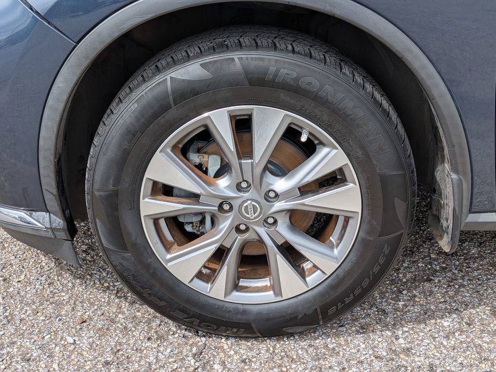 Used 2016 Nissan Murano SV image 11