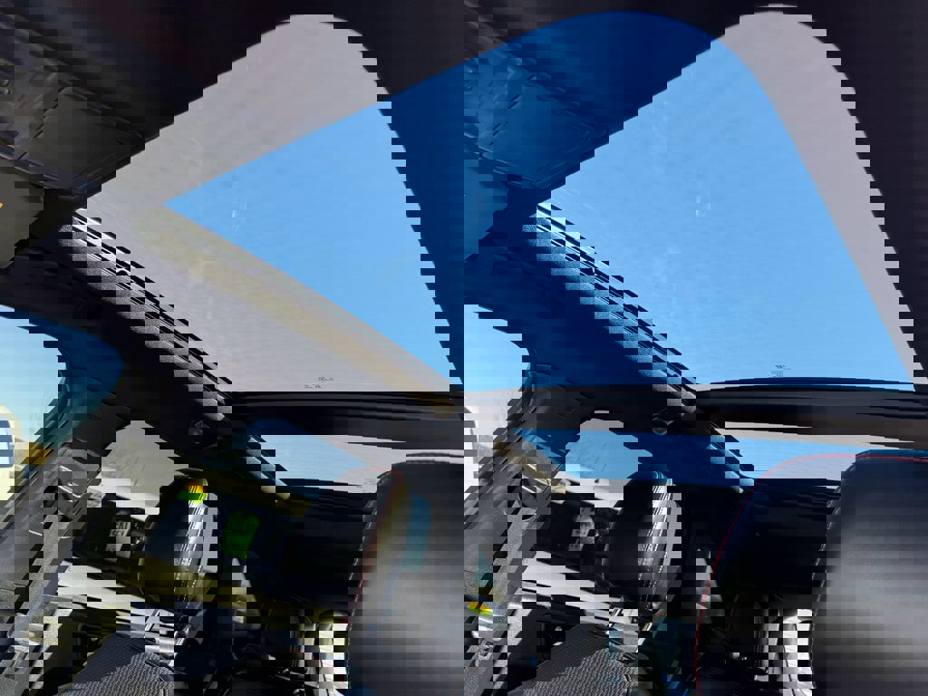 Used 2024 Ford Escape ST-Line w/ Cold Weather Package image 18