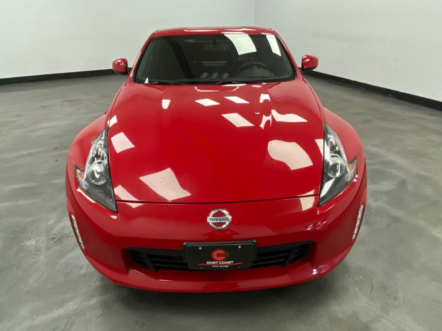 Used 2020 Nissan 370Z Coupe RWD image 9
