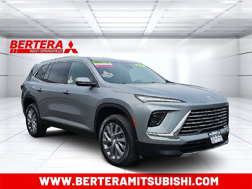 Used 2025 Buick Enclave Preferred video 1