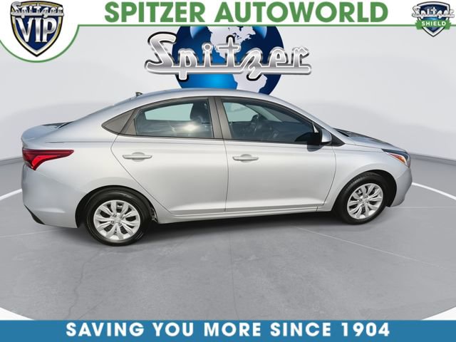 Used 2021 Hyundai Accent SE FWD image 10