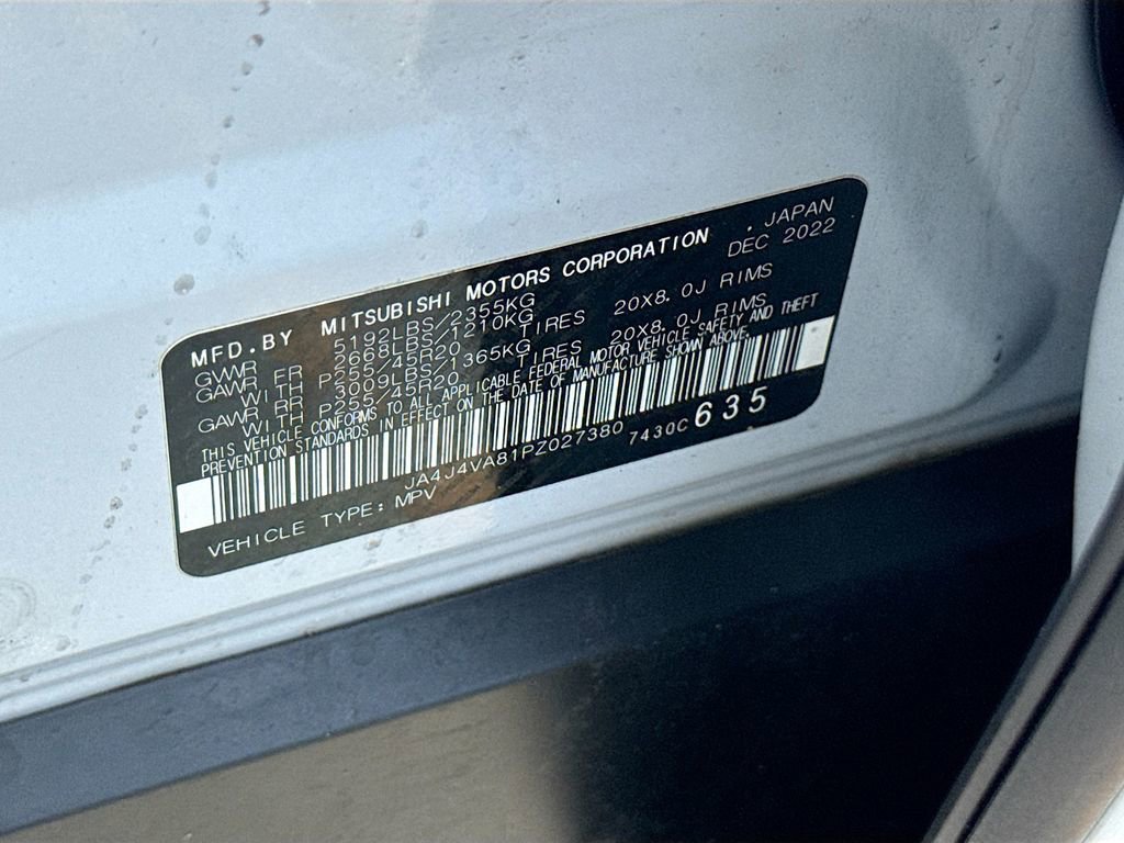 Used 2023 Mitsubishi Outlander SEL Black Edition image 27