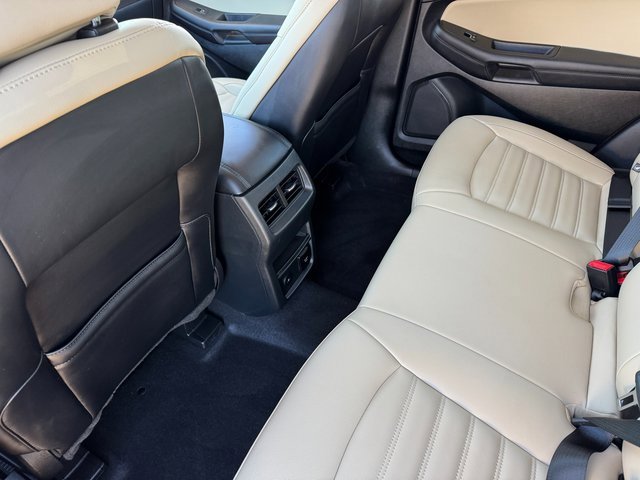 Certified 2024 Ford Edge SEL w/ Convenience Package image 17