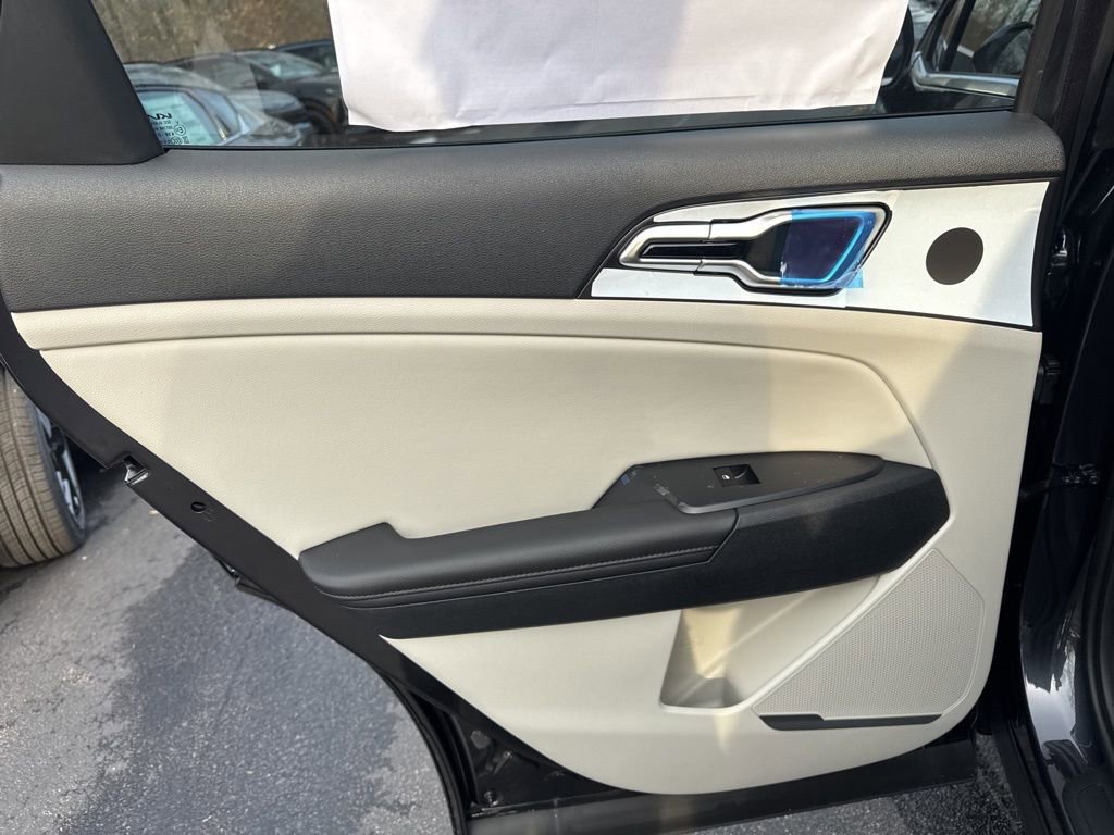 New 2026 Kia Sportage EX image 14
