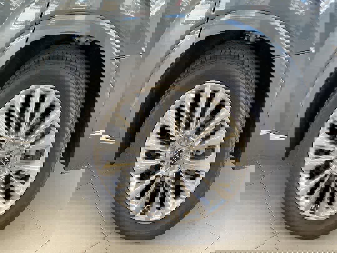 Used 2020 Hyundai Palisade Limited image 12