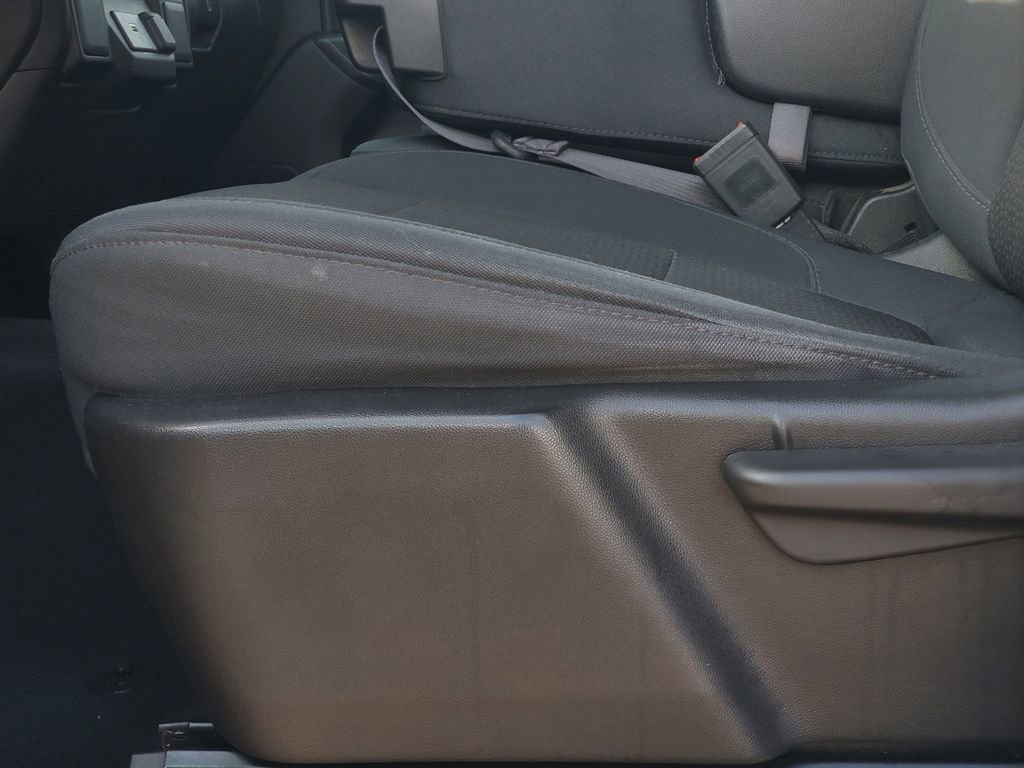 Used 2019 Chevrolet Silverado 1500 Custom w/ Custom Value Package image 10