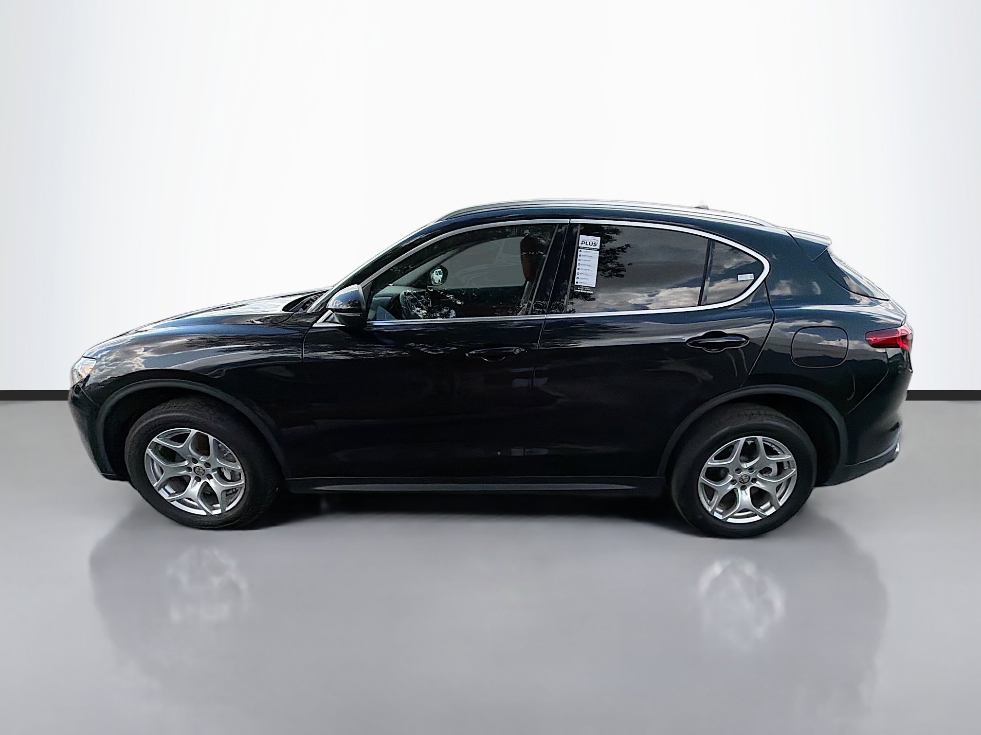 Used 2020 Alfa Romeo Stelvio Base image 6