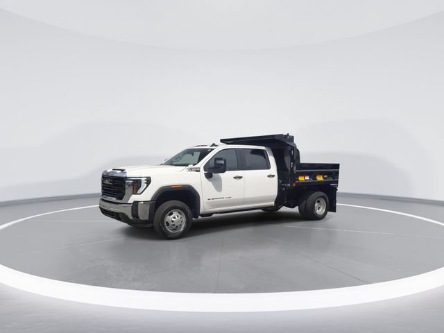 New 2025 GMC Sierra 3500 Pro w/ Convenience Package AWD/4WD image 4