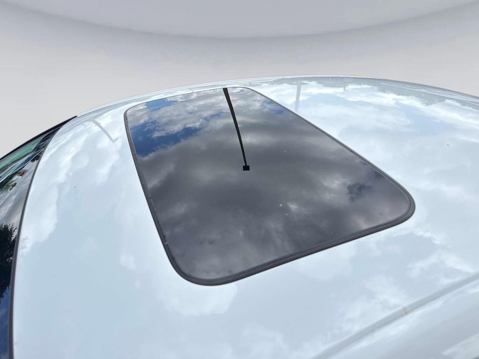 Certified 2023 Honda Accord EX-L image 31