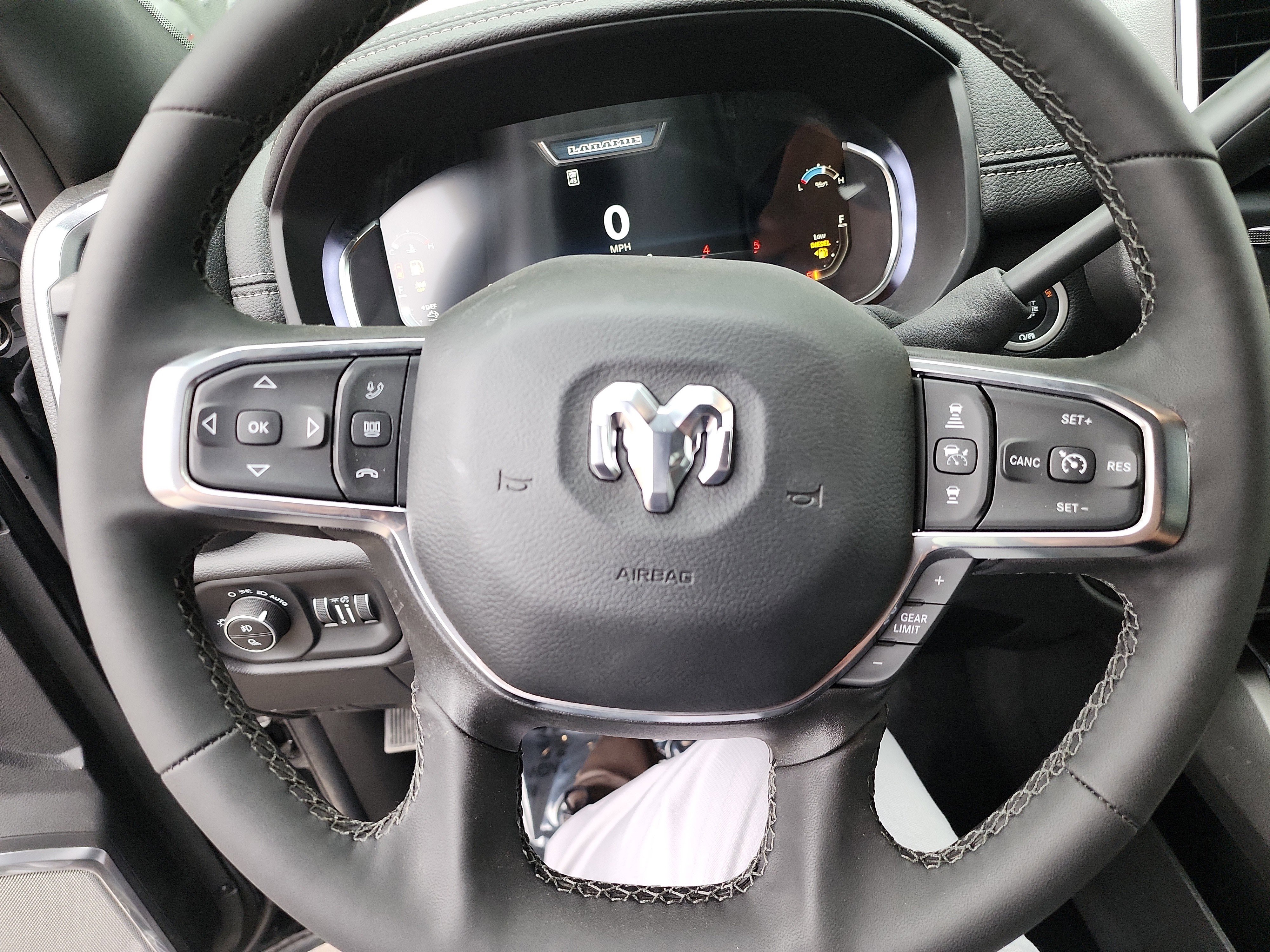 New 2025 RAM 2500 Laramie image 9