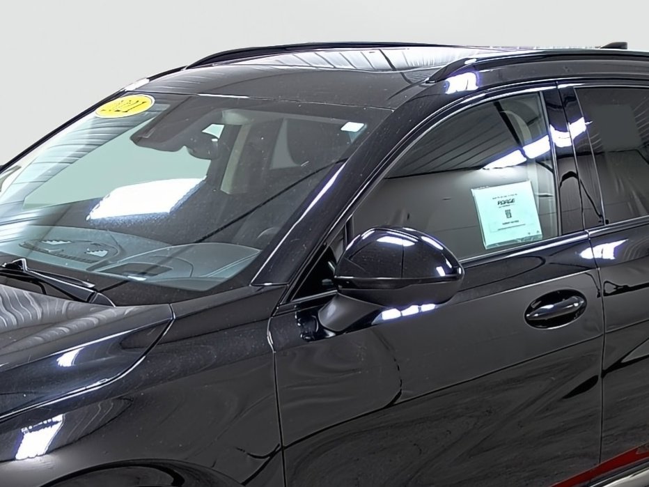 Certified 2021 Buick Envision Essence w/ Technology Package I image 8