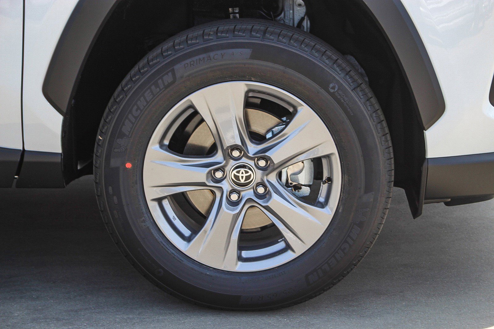 New 2025 Toyota RAV4 XLE image 10