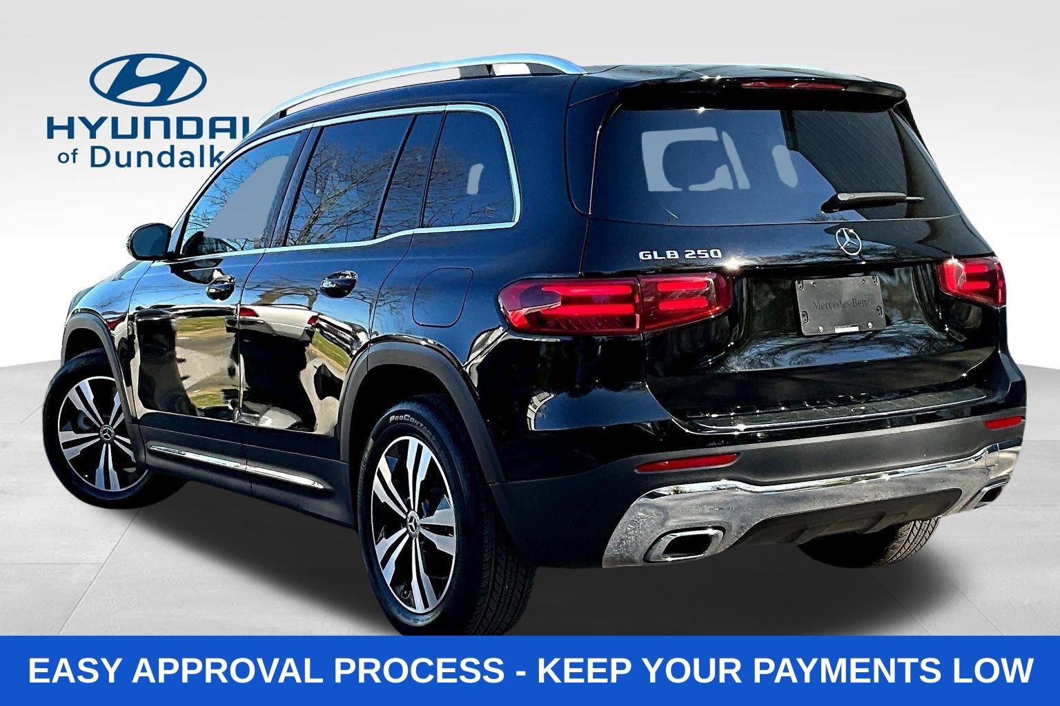 Used 2025 Mercedes-Benz GLB 250 image 5