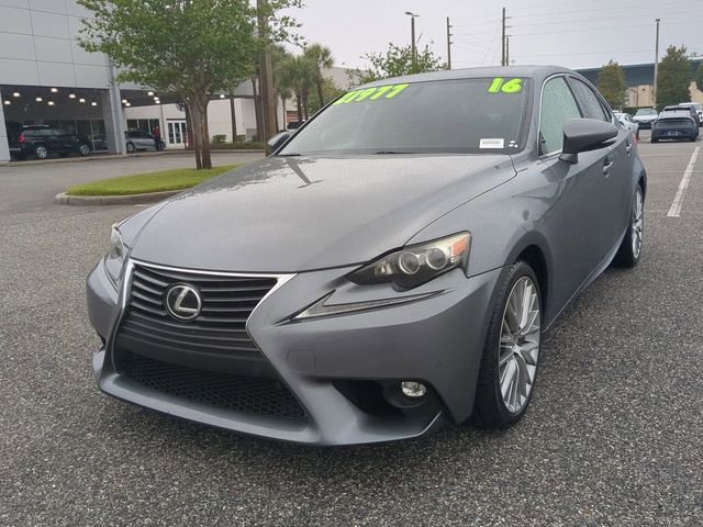 Used 2016 Lexus IS 200t w/ Premium Package image 8