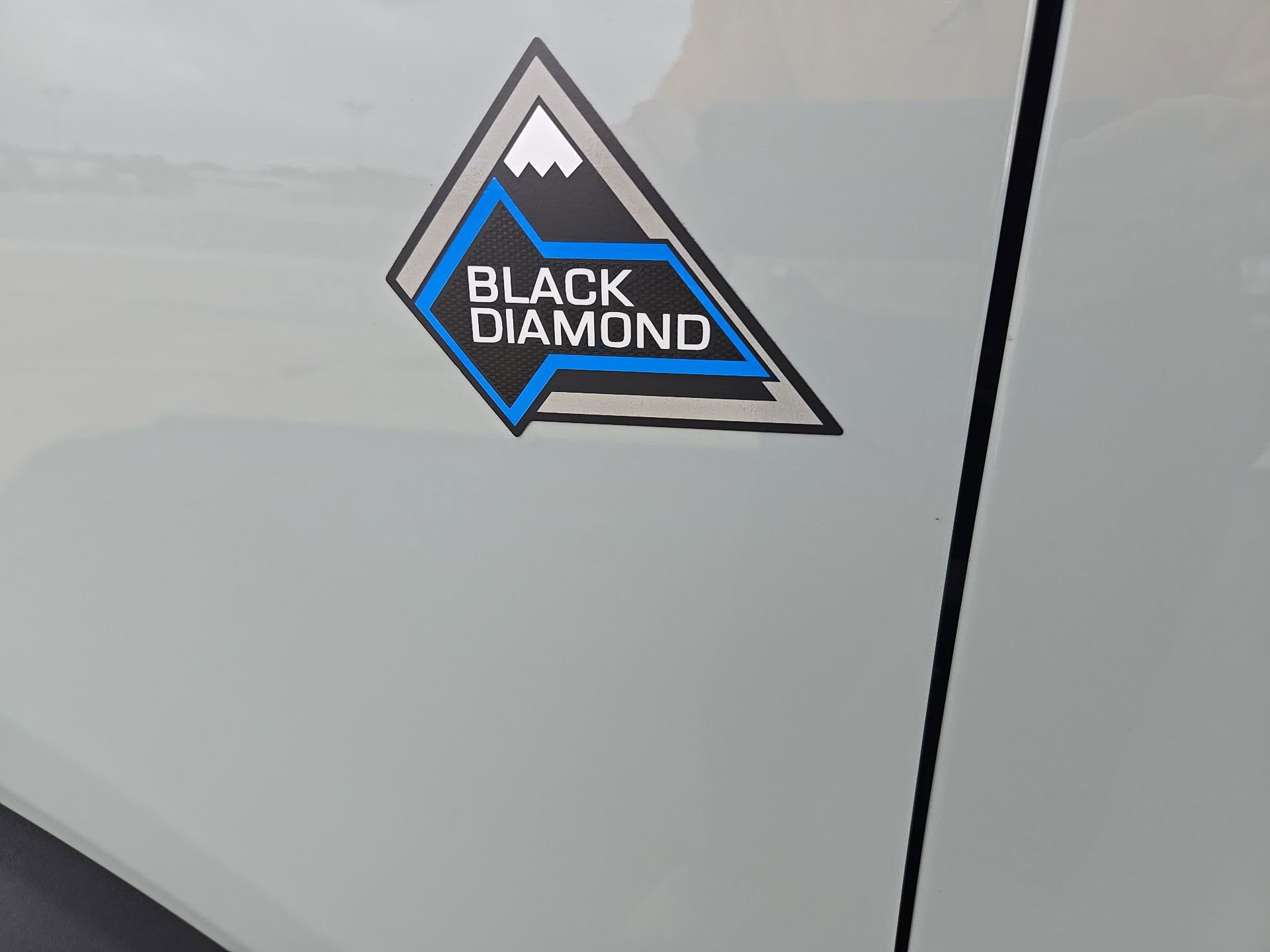 Used 2024 Ford Bronco Black Diamond image 13