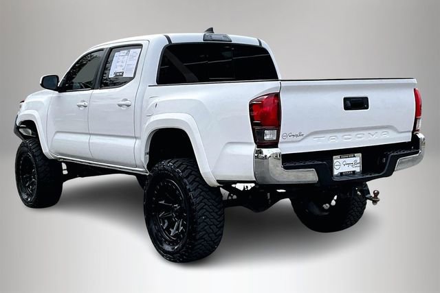 Used 2018 Toyota Tacoma SR5 image 4