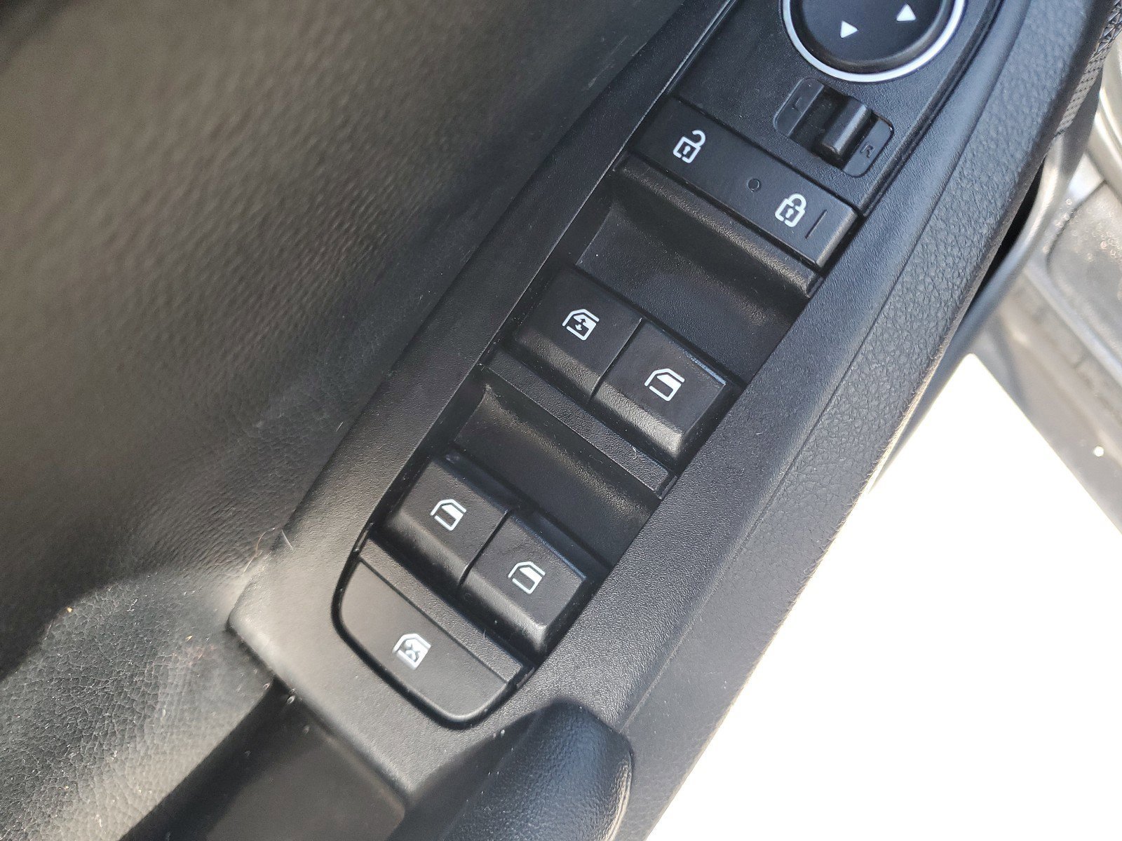 Used 2021 Kia Seltos SX image 18