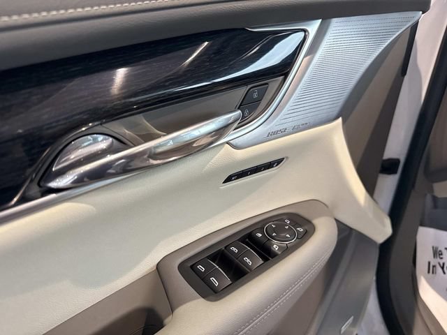 Certified 2024 Cadillac XT6 Premium Luxury w/ LPO, Floor Liner Package AWD/4WD image 15