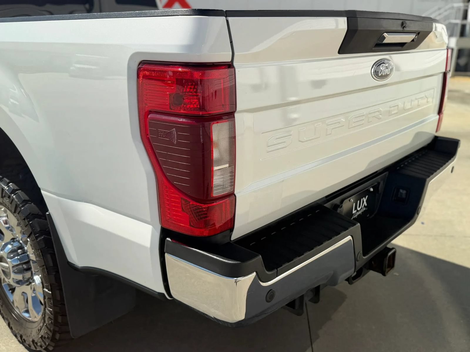 Used 2020 Ford F350 Lariat w/ Chrome Package AWD/4WD image 13