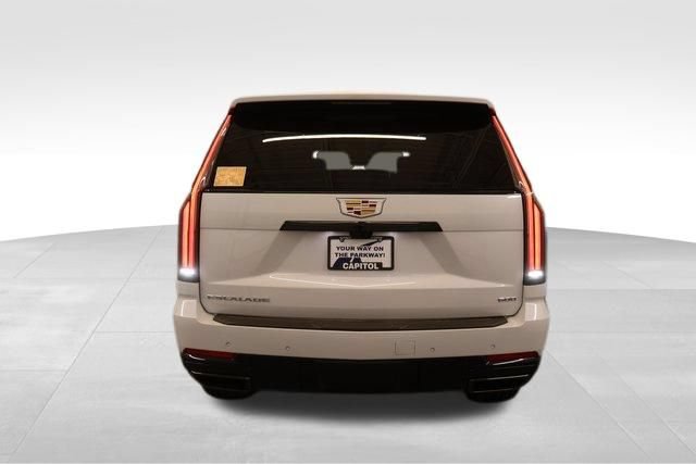 New 2026 Cadillac Escalade Platinum Sport AWD/4WD image 3