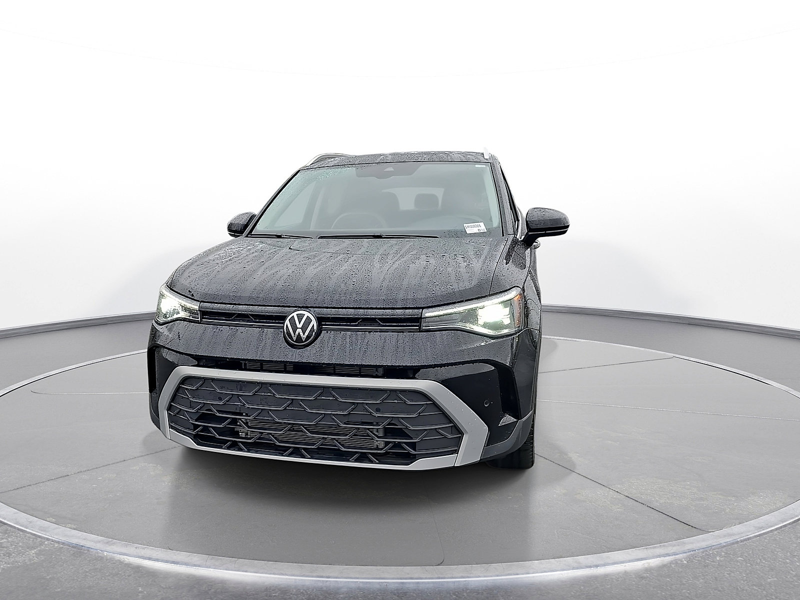 Used 2025 Volkswagen Taos SE FWD image 3