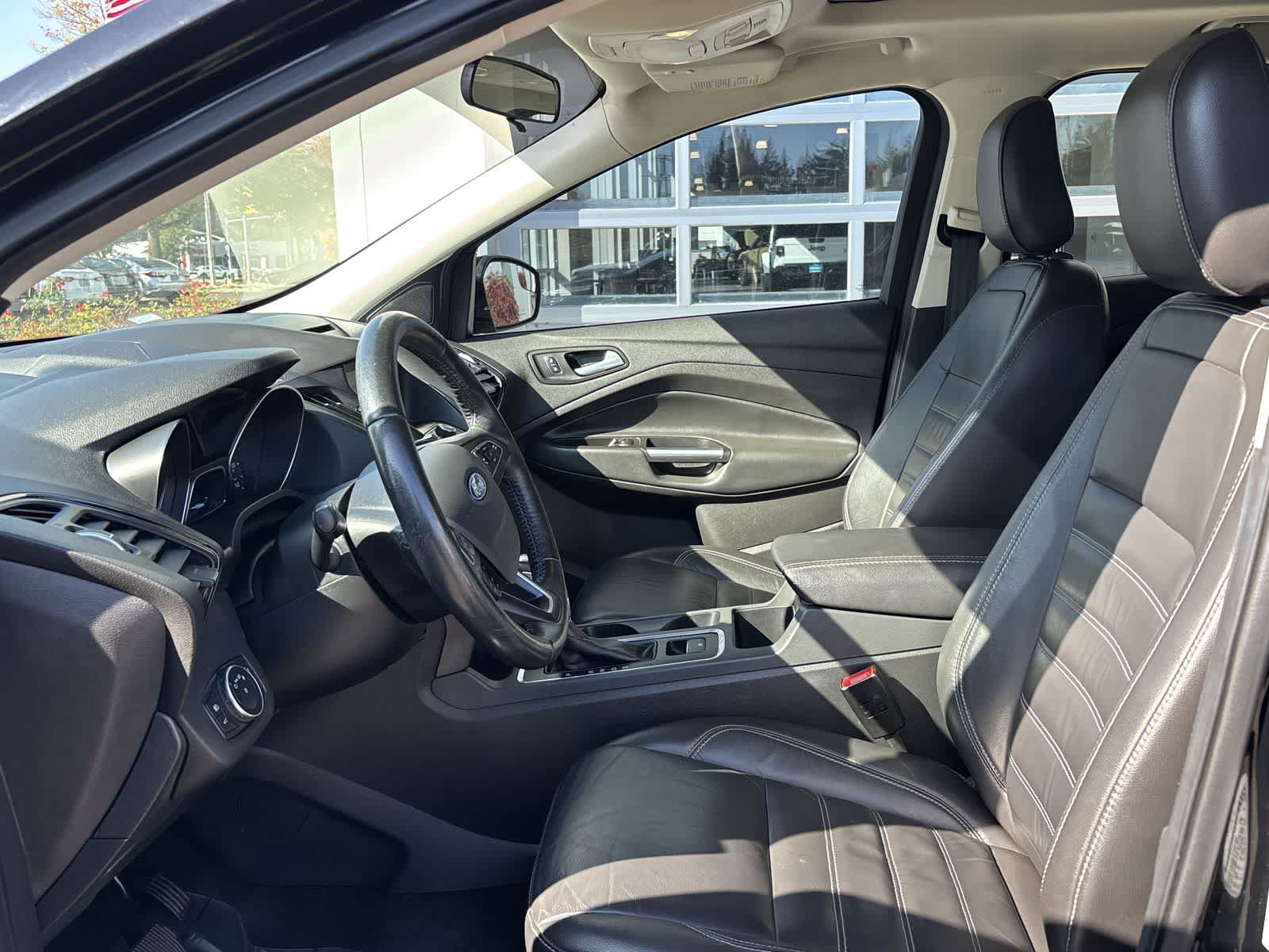 Used 2018 Ford Escape SEL AWD/4WD image 10