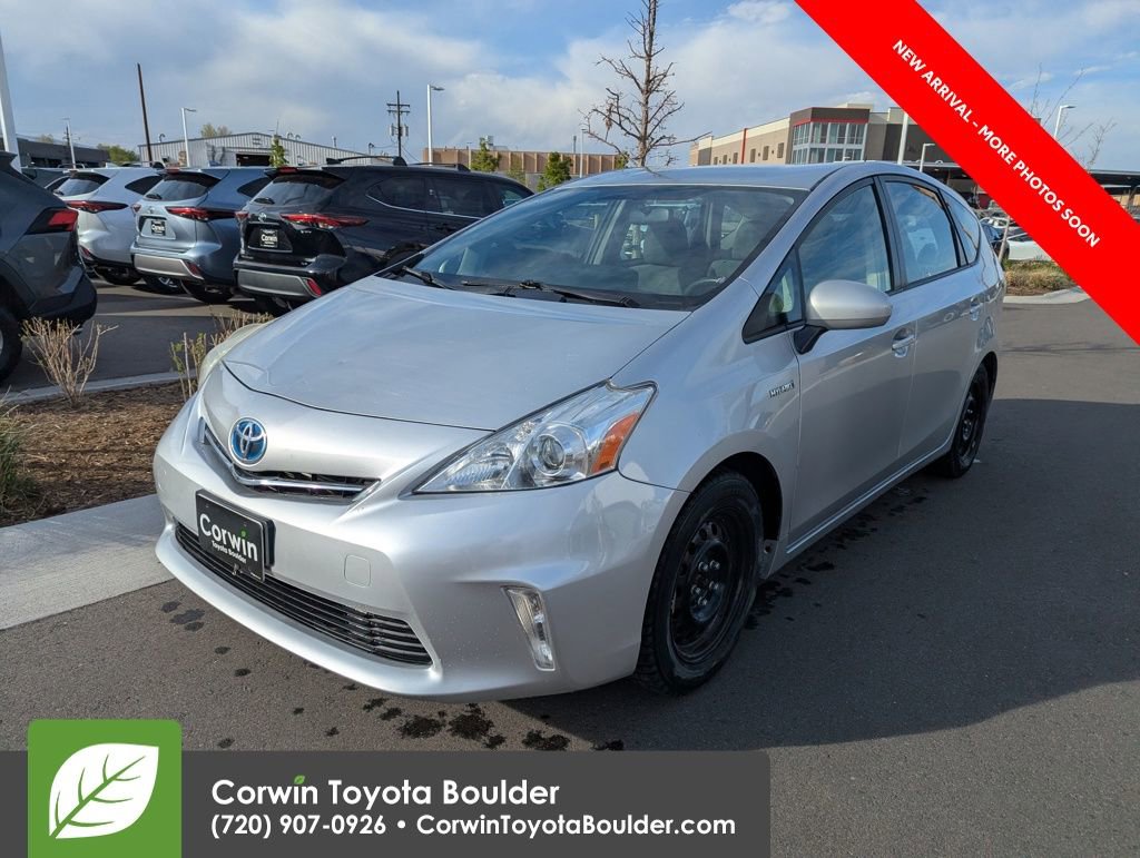 Used 2012 Toyota Prius V Three image 3
