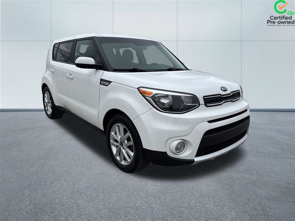 Used 2018 Kia Soul + image 8