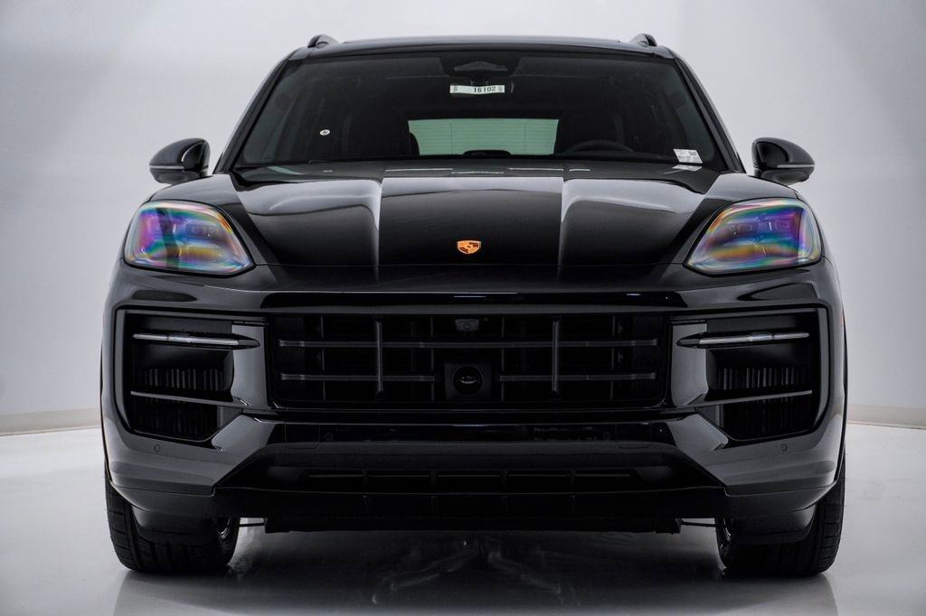 New 2026 Porsche Cayenne GTS image 6