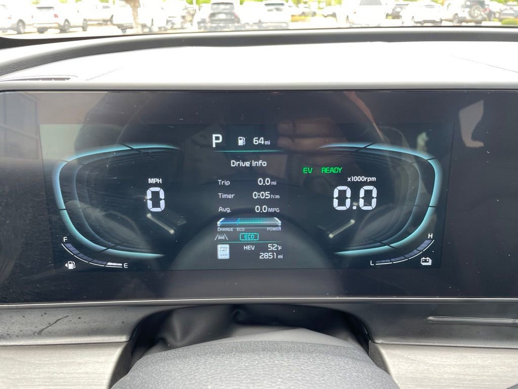 Used 2025 Kia Sportage X-Line AWD/4WD image 28