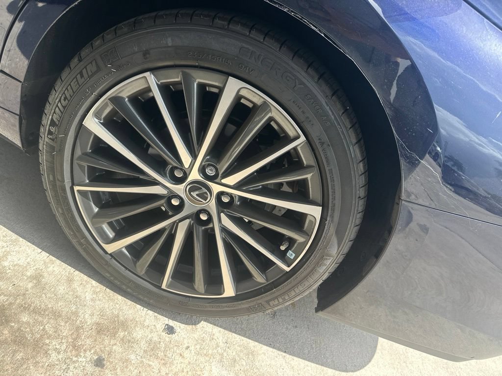 Certified 2022 Lexus ES 350 w/ Premium Package FWD image 9