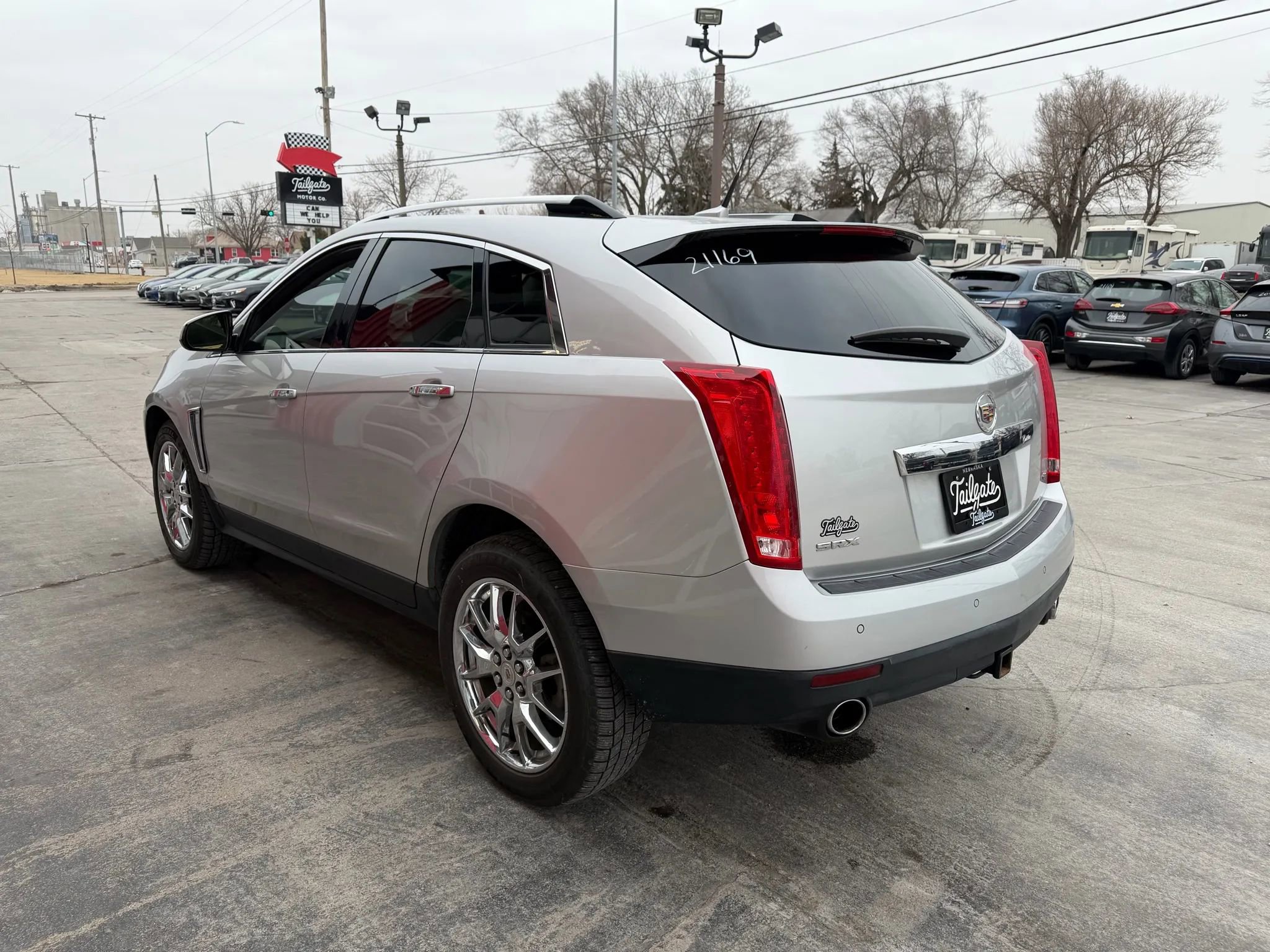 Used 2013 Cadillac SRX Luxury w/ Driver Awareness Package FWD image 5