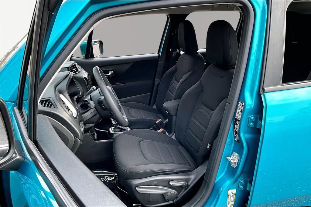 Used 2021 Jeep Renegade Latitude image 15