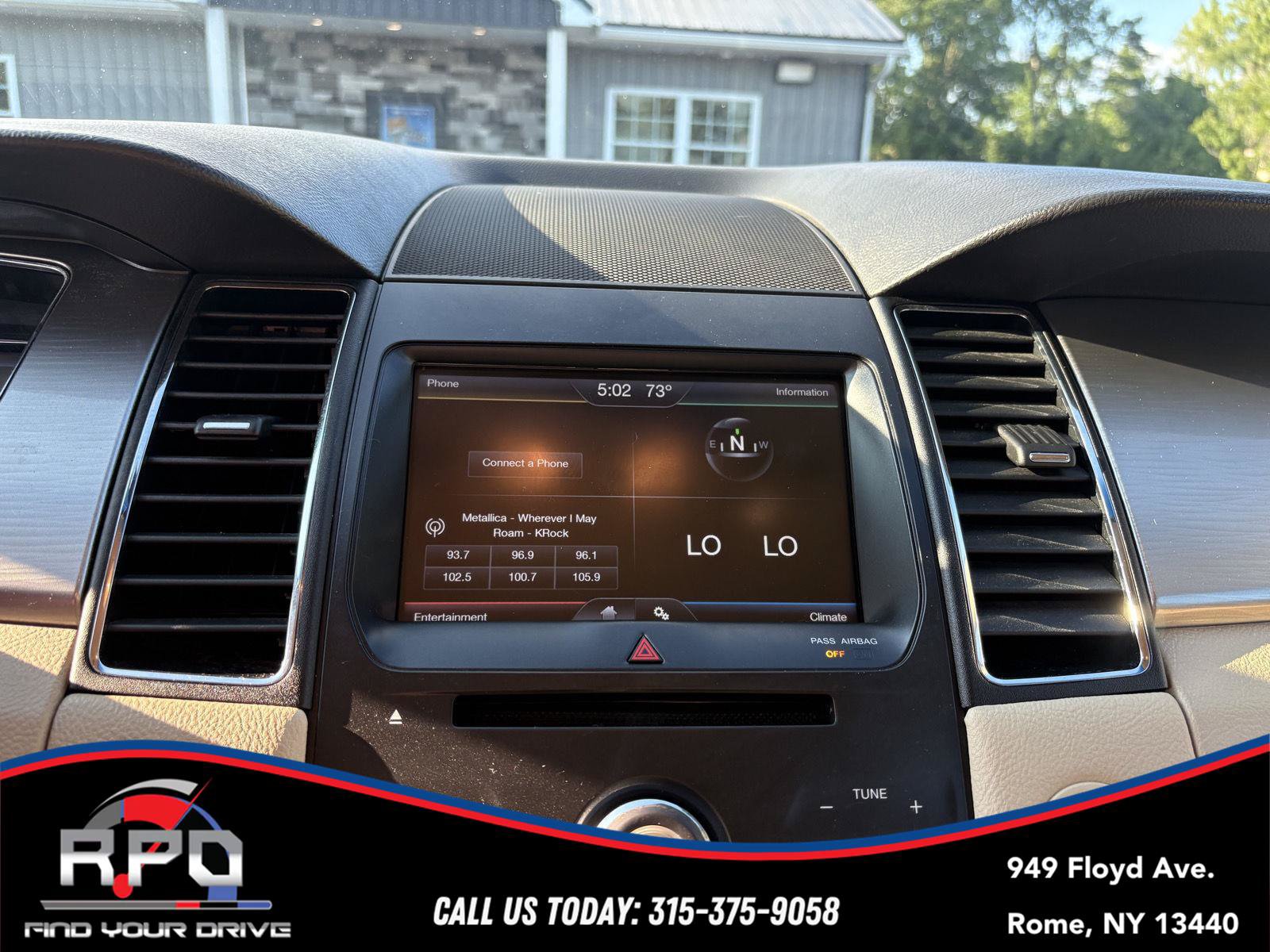 Used 2015 Ford Taurus SEL w/ Equipment Group 201A AWD/4WD image 21