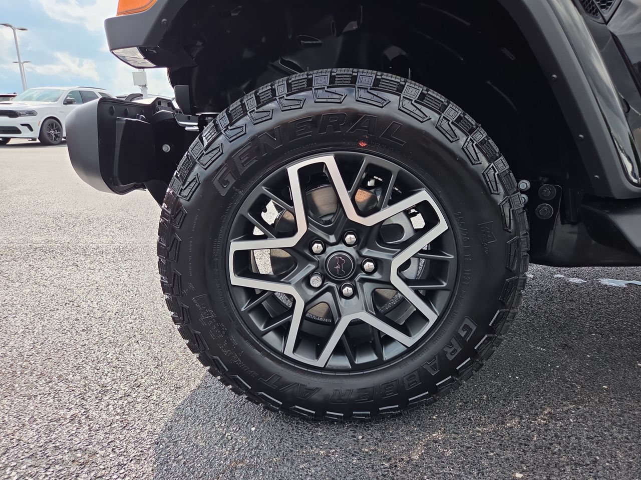 New 2027 Jeep Wrangler Unlimited Sahara AWD/4WD image 34