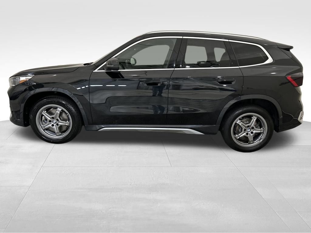 Used 2025 BMW X1 xDrive28i image 2