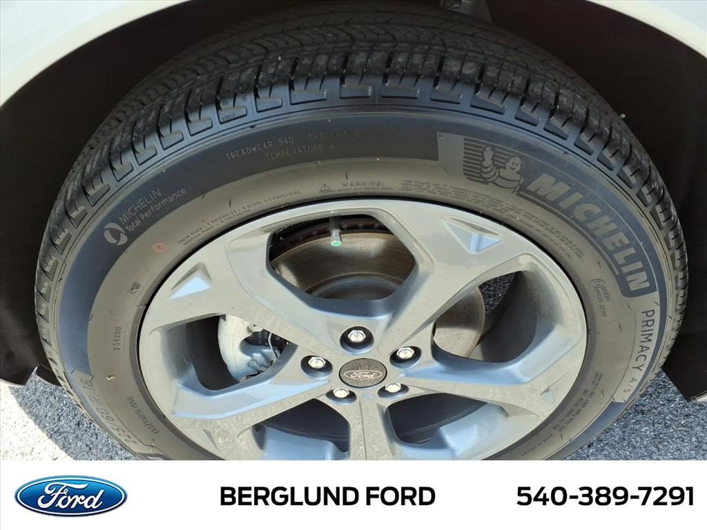 Used 2023 Ford Escape ST-Line w/ Tech Pack #1 image 11