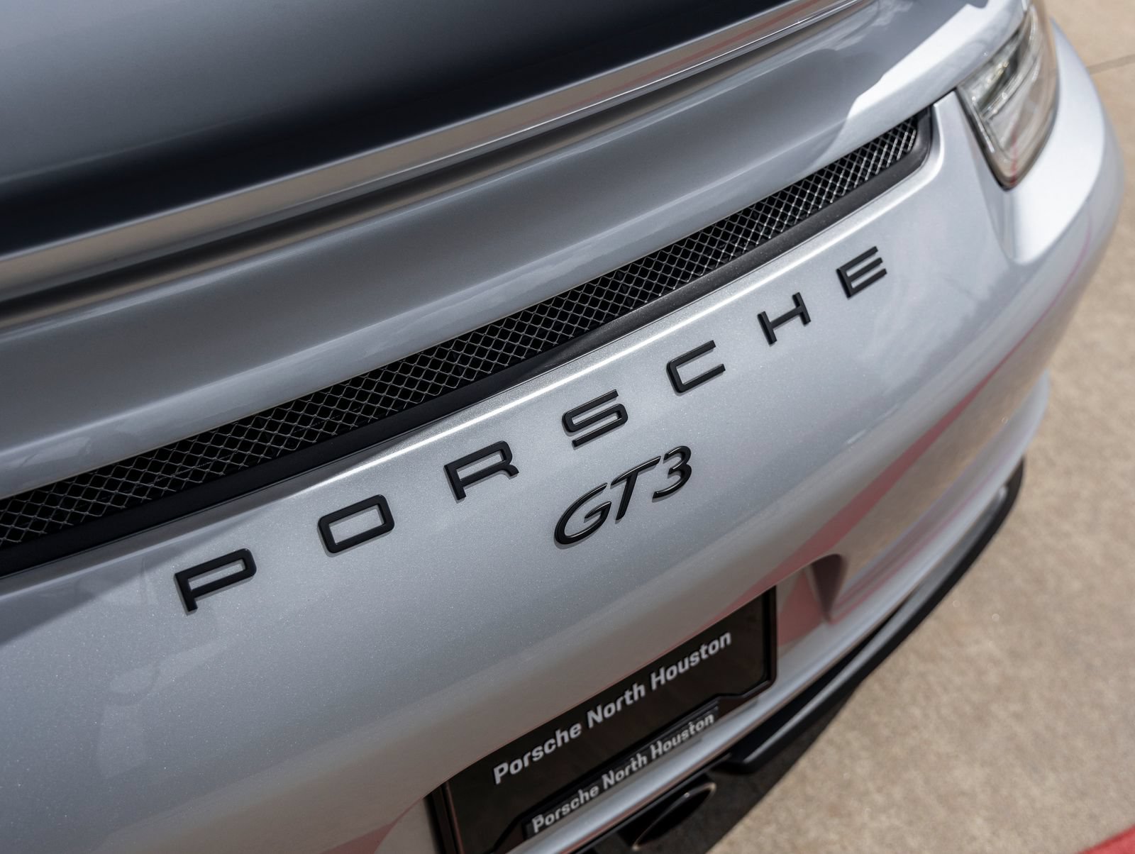 Certified 2016 Porsche 911 GT3 RWD image 16