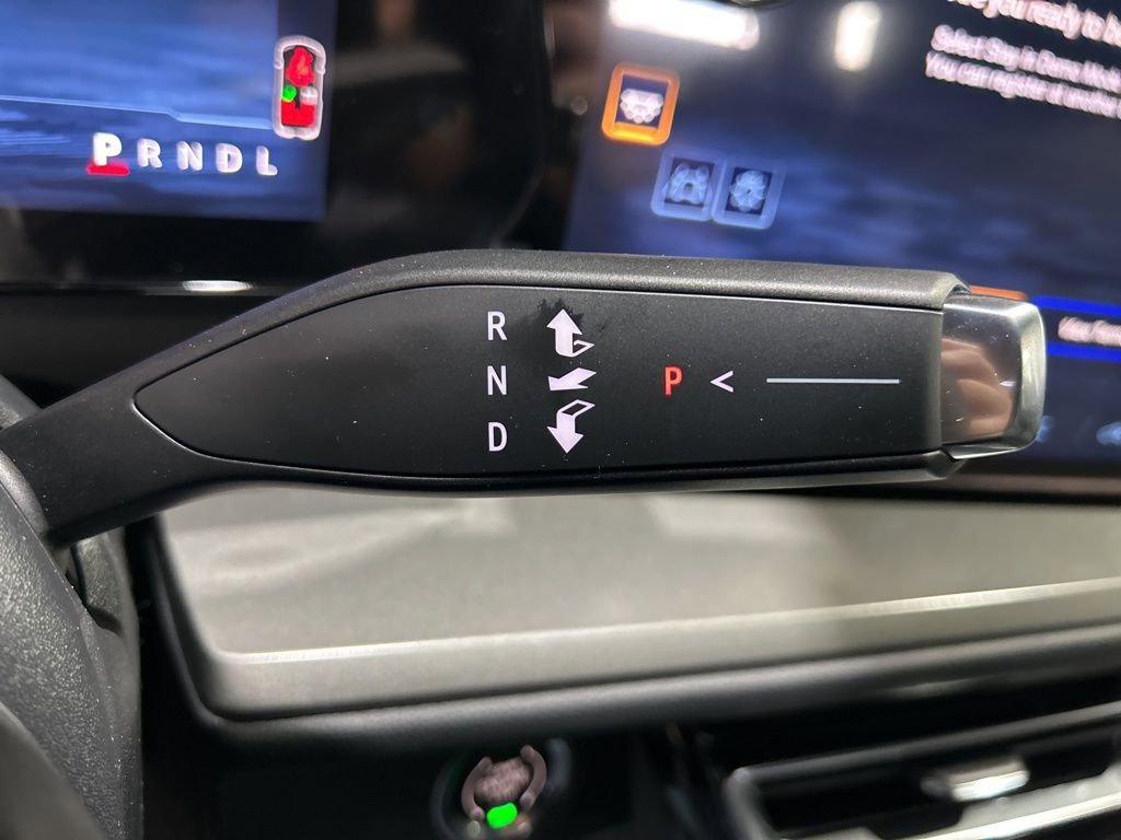 New 2026 Chevrolet Traverse LT w/ Driver Confidence Package image 23