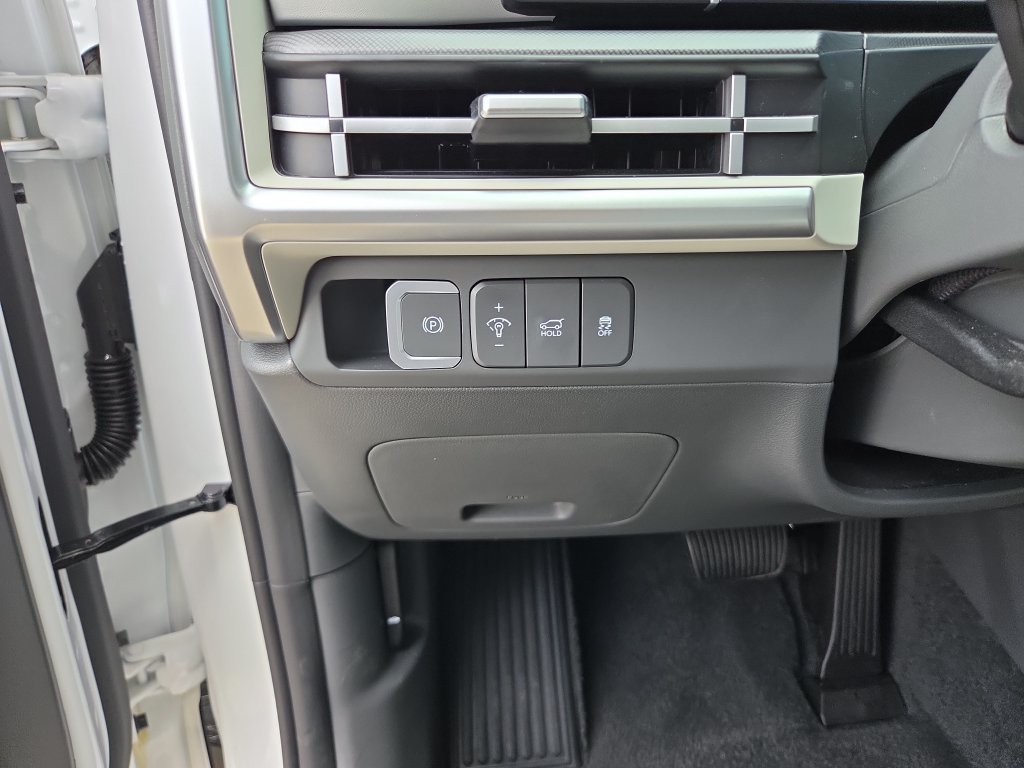 New 2026 Hyundai Santa Fe SEL FWD image 19