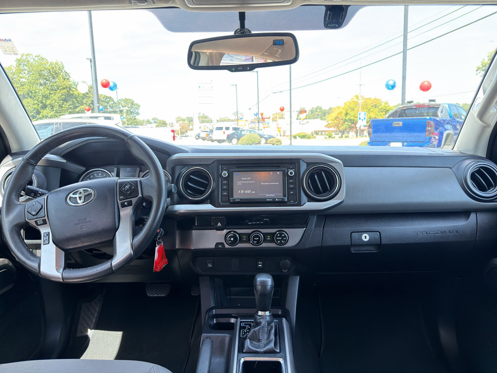 Used 2017 Toyota Tacoma SR5 w/ Tow Package RWD image 22