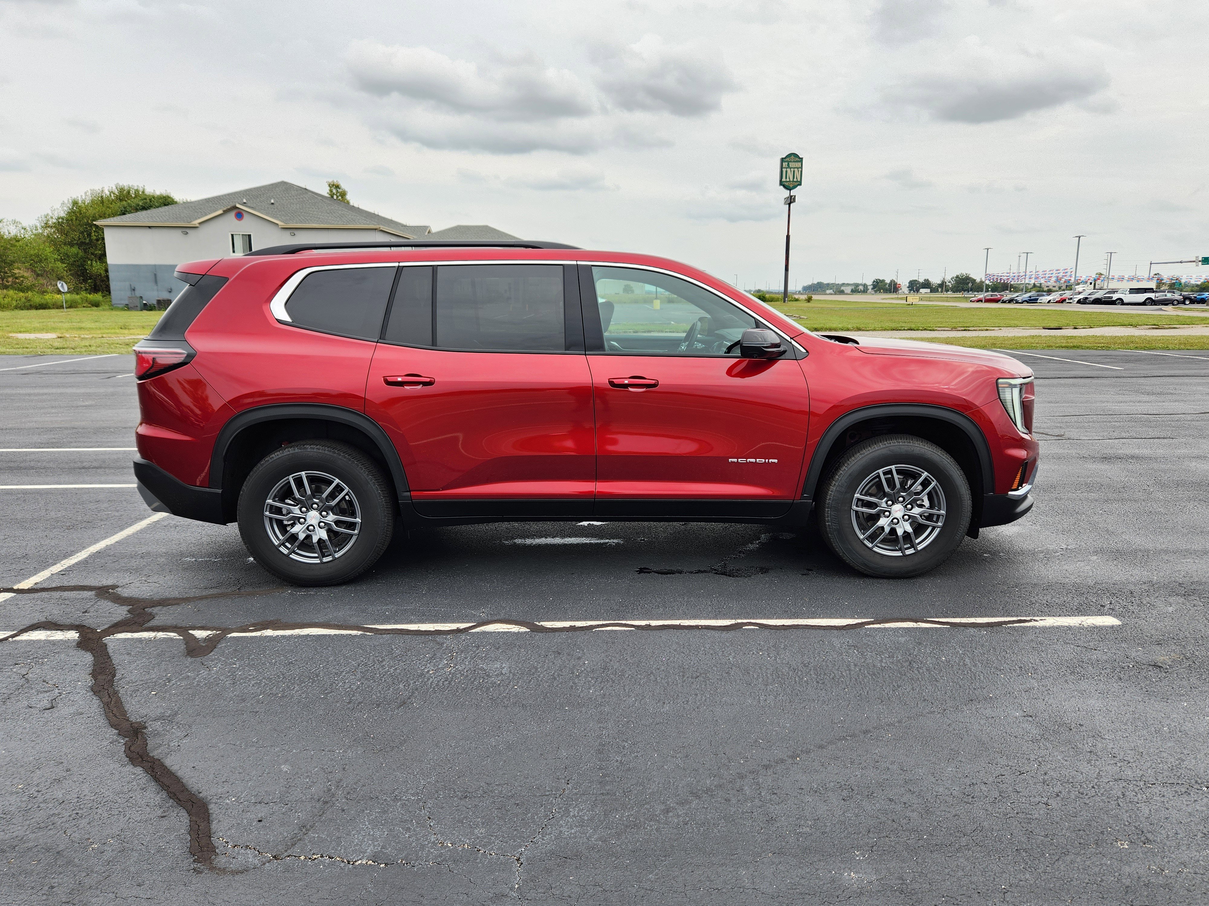 New 2025 GMC Acadia Elevation image 5