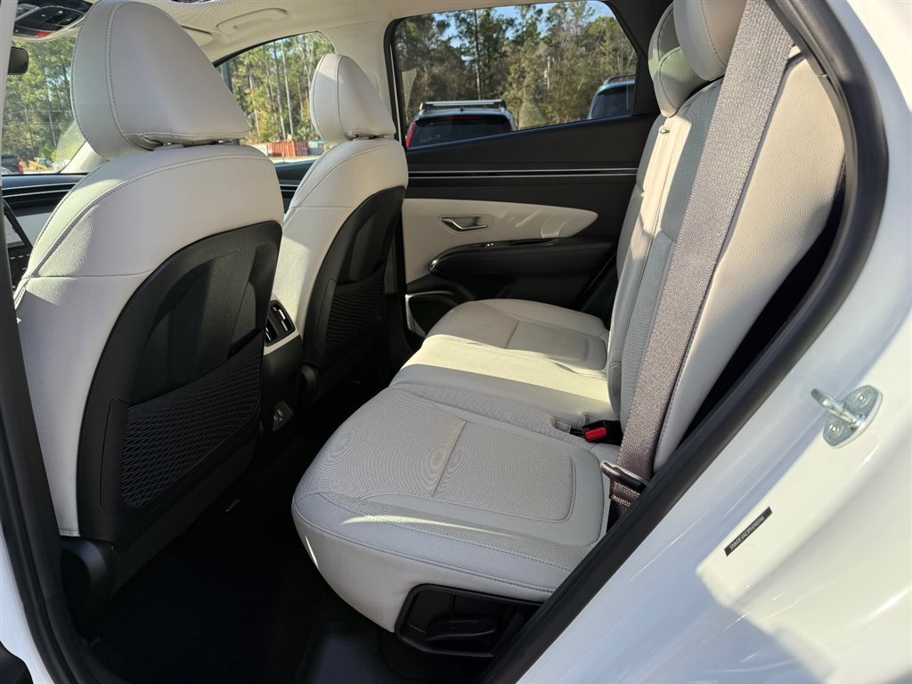 Used 2023 Hyundai Tucson Limited image 13